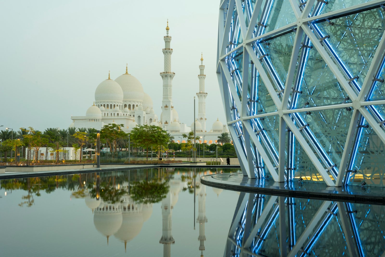 Top 13 Must-See Attractions on an Abu Dhabi Tour - RAH Tours